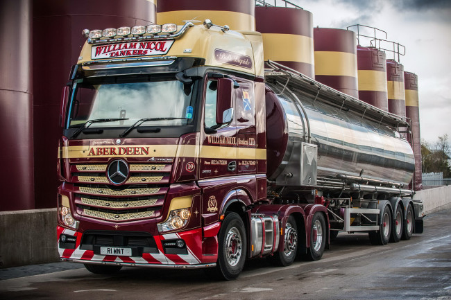 Обои картинки фото автомобили, mercedes trucks, mp4, uk-spec, actros, 2553, mercedes-benz