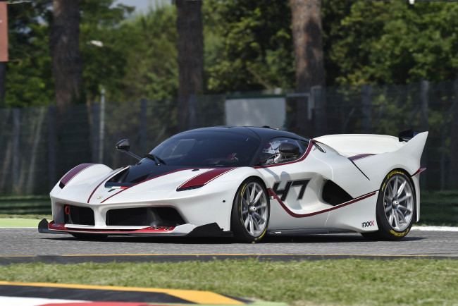 Обои картинки фото спорт, автоспорт, ferrari, светлый, 2015г, fxx, k