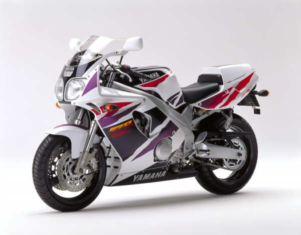 Обои картинки фото мотоциклы, yamaha