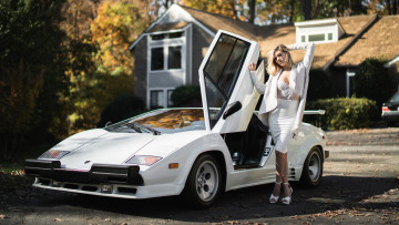 Картинка автомобили -авто+с+девушками lamborghini countach