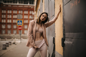 Картинка девушки disha+shemetova девушка disha shemetova улица трансформатор город