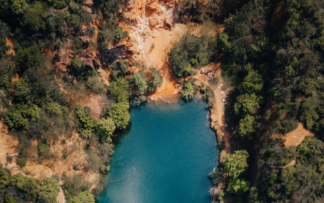 Обои картинки фото природа, реки, озера, ущелье, озеро