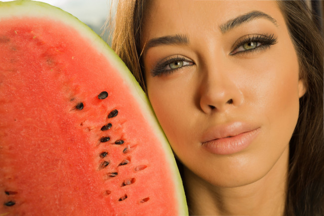 Обои картинки фото девушки, - лица,  портреты, девушка, красивая, супер, секси, няша, нежная, классная, модница, лапочка, мадам