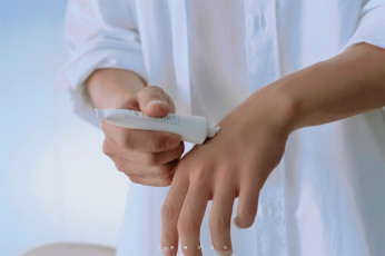 Картинка разное руки +ноги крем