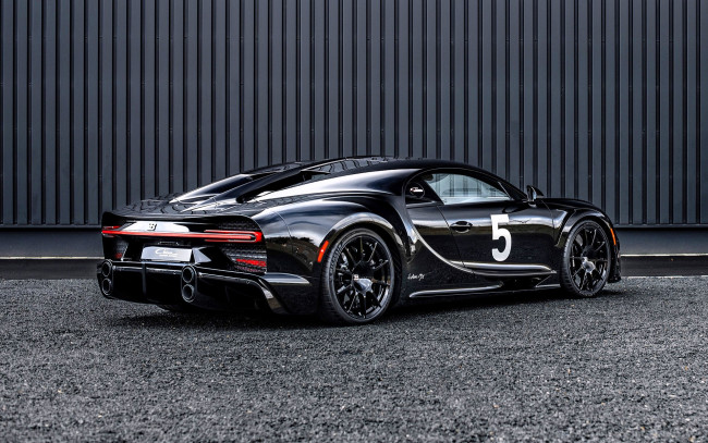 Обои картинки фото bugatti chiron, автомобили, bugatti, черный, забор