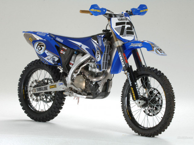 Обои картинки фото мотоциклы, yamaha