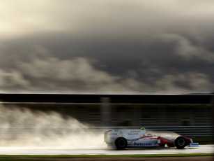 Картинка f1 tests 2009 спорт формула