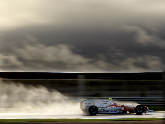 Обои картинки фото f1, tests, 2009, спорт, формула