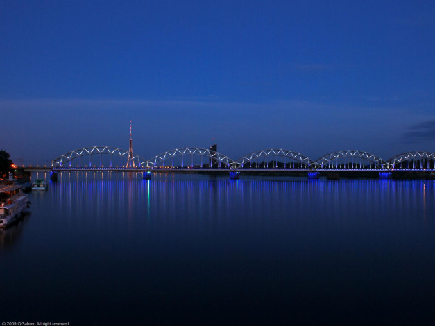 Обои картинки фото ogabren, рига, железнодорожный, мост, города, латвия