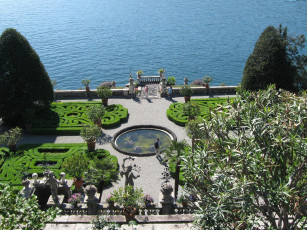 Картинка природа парк скульптуры клумбы