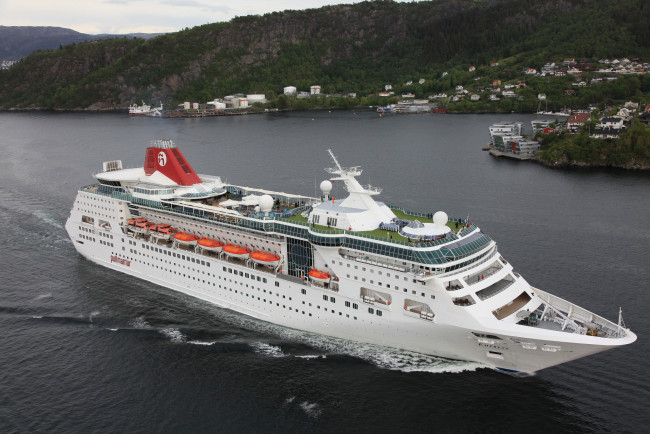 Обои картинки фото empress, корабли, лайнеры, круизный, лайнер