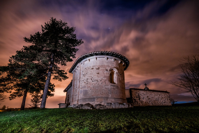 Обои картинки фото города, - католические соборы,  костелы,  аббатства, церковь