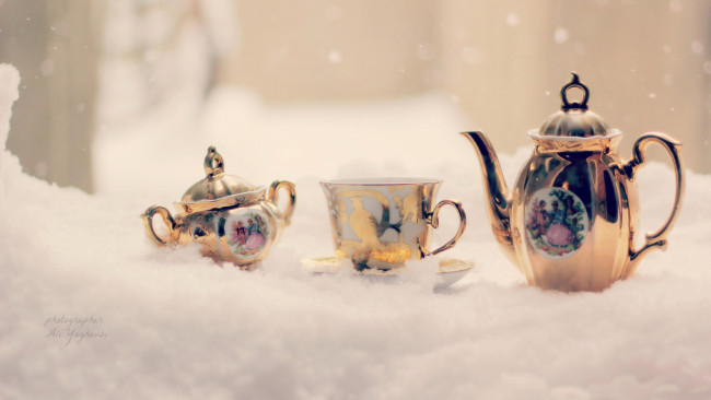 Обои картинки фото разное, посуда,  столовые приборы,  кухонная утварь, чайник, сахарница, чашка