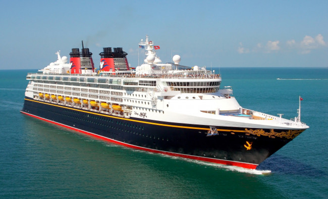 Обои картинки фото disney magic, корабли, лайнеры, лайнер, круиз