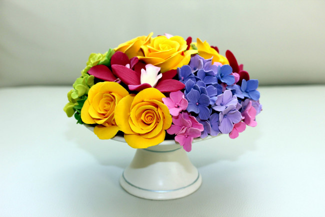 Обои картинки фото разное, ремесла,  поделки,  рукоделие, розы, гортензия, букет