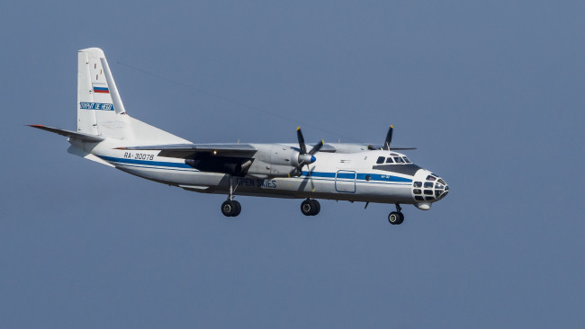 Обои картинки фото авиация, грузовые самолёты, авиалайнер