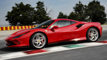 Картинка ferrari+f8+tributo+2020 автомобили ferrari f8 tributo 2020 жгучая деаушка из италии