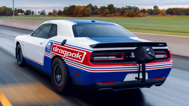 Обои картинки фото dodge challenger srt 2020, автомобили, dodge, challenger, srt, 2020, drag, pack, by, mopar