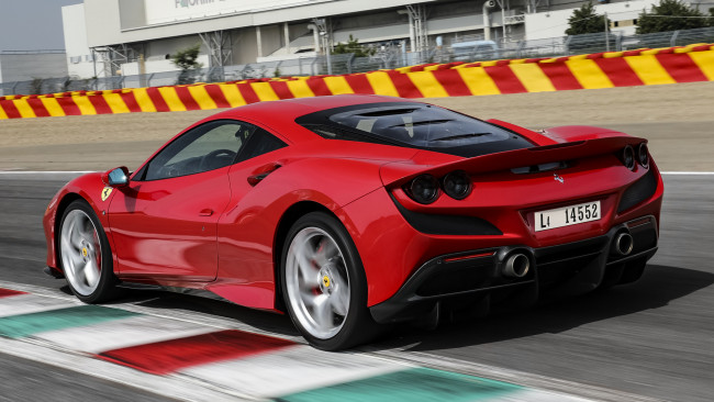Обои картинки фото ferrari f8 tributo 2020, автомобили, ferrari, f8, tributo, 2020, жгучая, деаушка, из, италии
