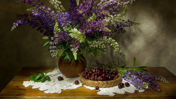 Картинка еда вишня +черешня букет вишни люпин