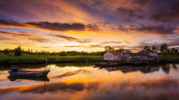 Картинка корабли моторные+лодки закат моторки домики