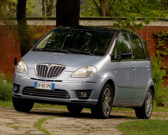 Обои картинки фото автомобили, lancia