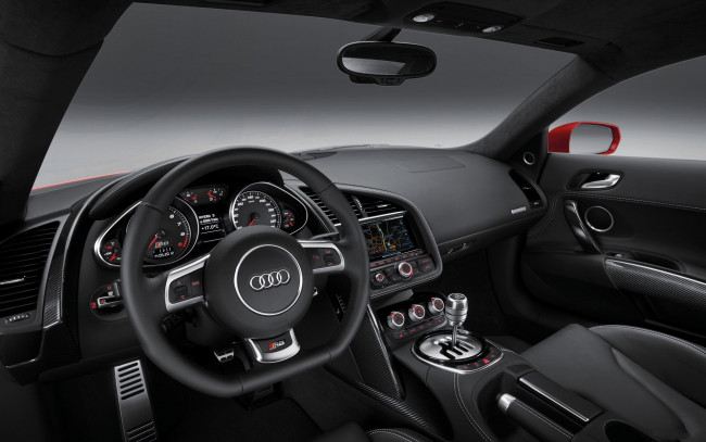 Обои картинки фото автомобили, спидометры, торпедо, audi, r8