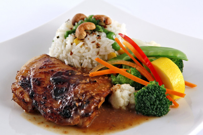 Обои картинки фото еда, вторые, блюда, овощи, рис, мясо