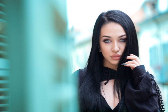 Обои картинки фото девушка, девушки, -unsort , брюнетки, темноволосые, модель