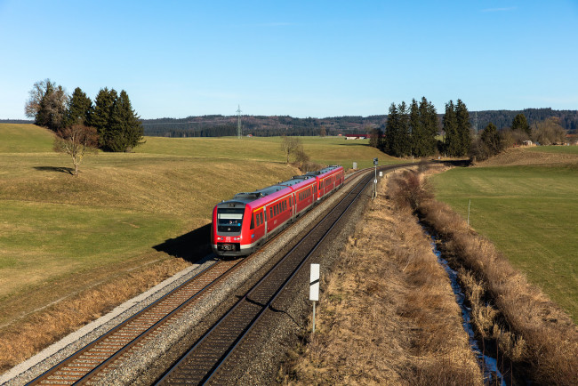 Обои картинки фото техника, поезда, состав, пейзаж, перегон