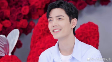 Картинка мужчины xiao+zhan актер лицо розы бабочка