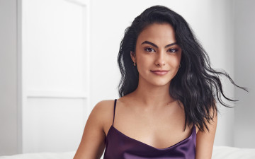 Картинка девушки camila+mendes брюнетка лицо