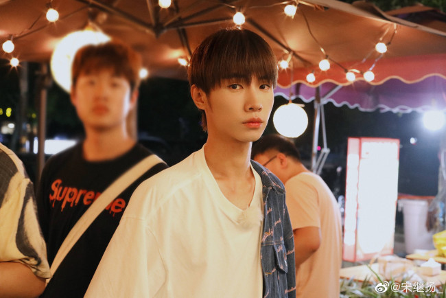 Обои картинки фото мужчины, song ji yang, сун, цзиян, китайский, актер, певец, танцор