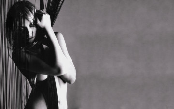 Картинка Abigail+Clancy девушки   черно-белое фото