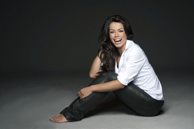 Обои картинки фото Fernanda Brandao, девушки, кожа