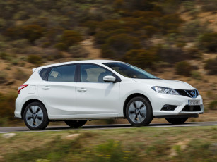 Картинка автомобили nissan datsun 2014г pulsar светлый