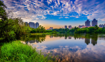 Картинка города -+пейзажи простор