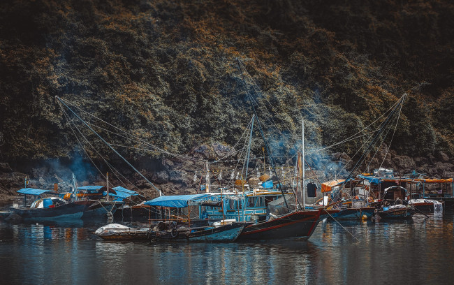 Обои картинки фото корабли, порты ,  причалы, бухта