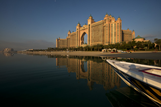 Обои картинки фото atlantis hotel dubai, города, дубай , оаэ, простор