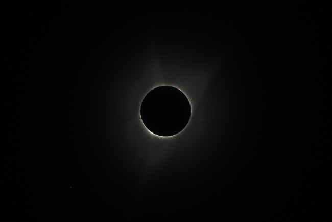 Обои картинки фото космос, луна, солнце