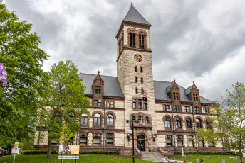 Картинка города -+здания +дома простор