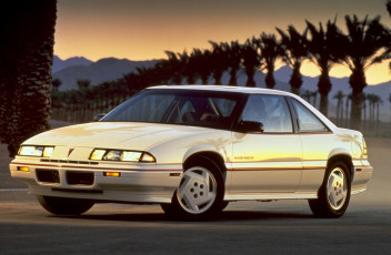 Картинка автомобили pontiac