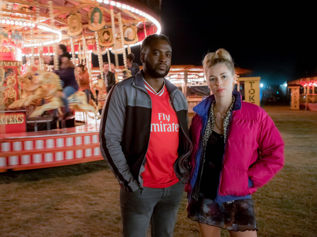 Обои картинки фото кино фильмы, we hunt together , сериал, пара, карусели