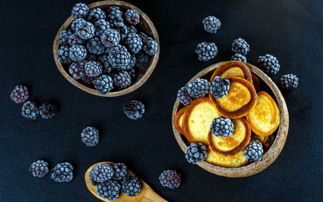 Обои картинки фото еда, блины,  оладьи, оладьи