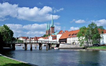 Картинка города -+мосты река мост дома