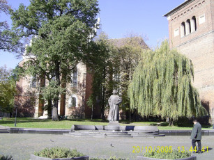 Картинка города памятники скульптуры арт объекты