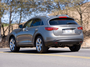 Картинка автомобили infiniti