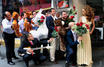 Картинка мужчины unsort тюссо lopez