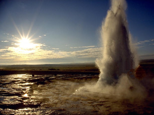 Картинка geysir iceland природа стихия море солнце гейзер выброс
