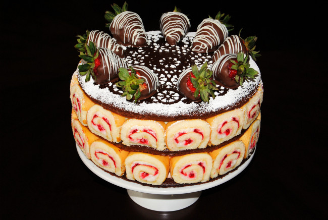 Обои картинки фото еда, торты, украшения, торт, клубника